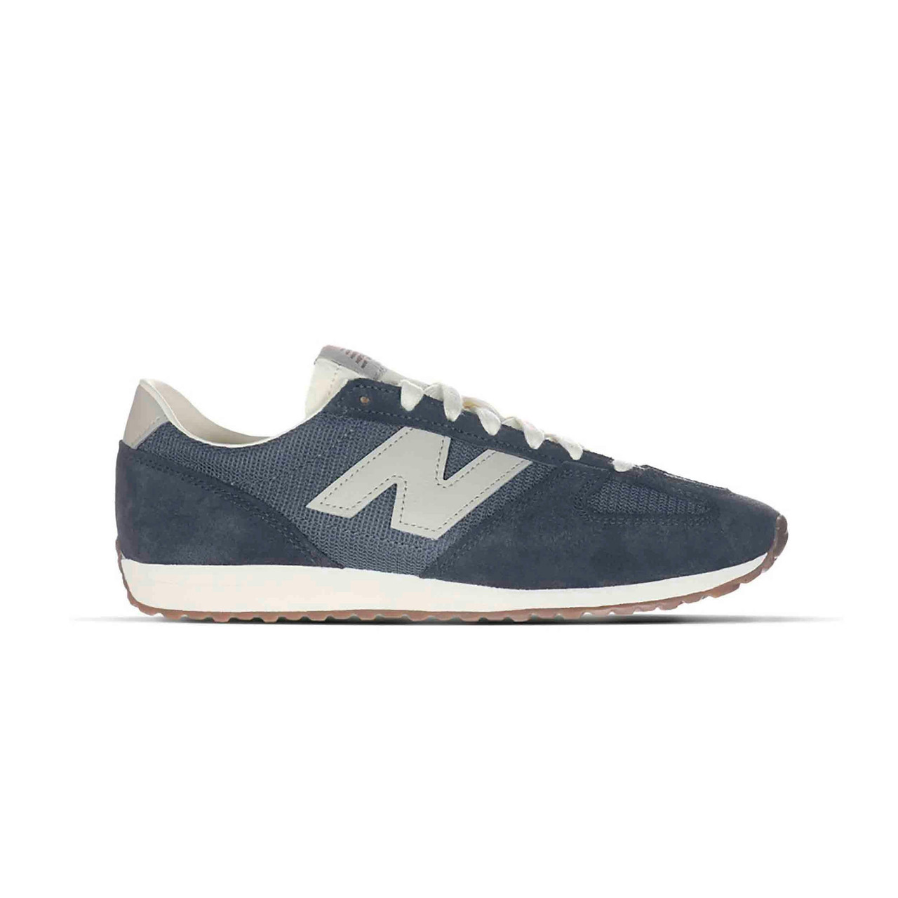Sneakers 471 retro em materiais leves e transpiráveis