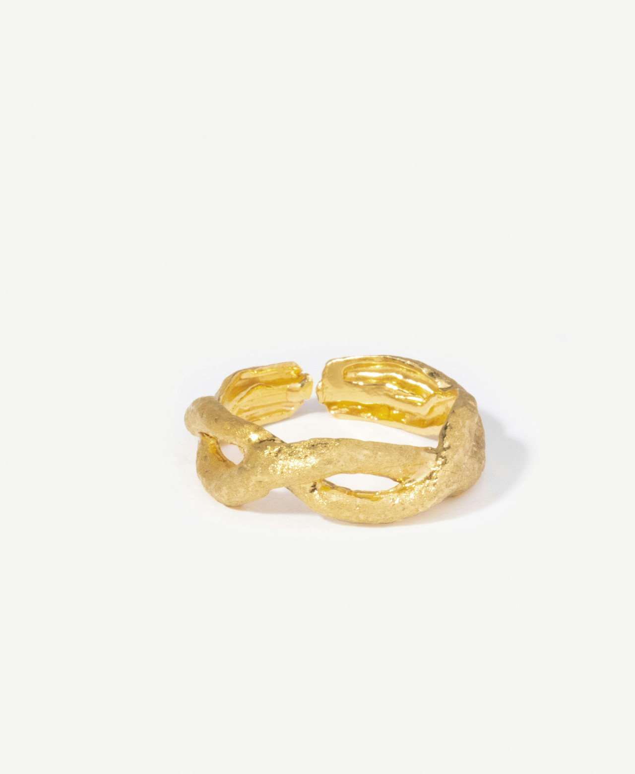 Anel Infinity em prata 925 com banho de ouro 18K