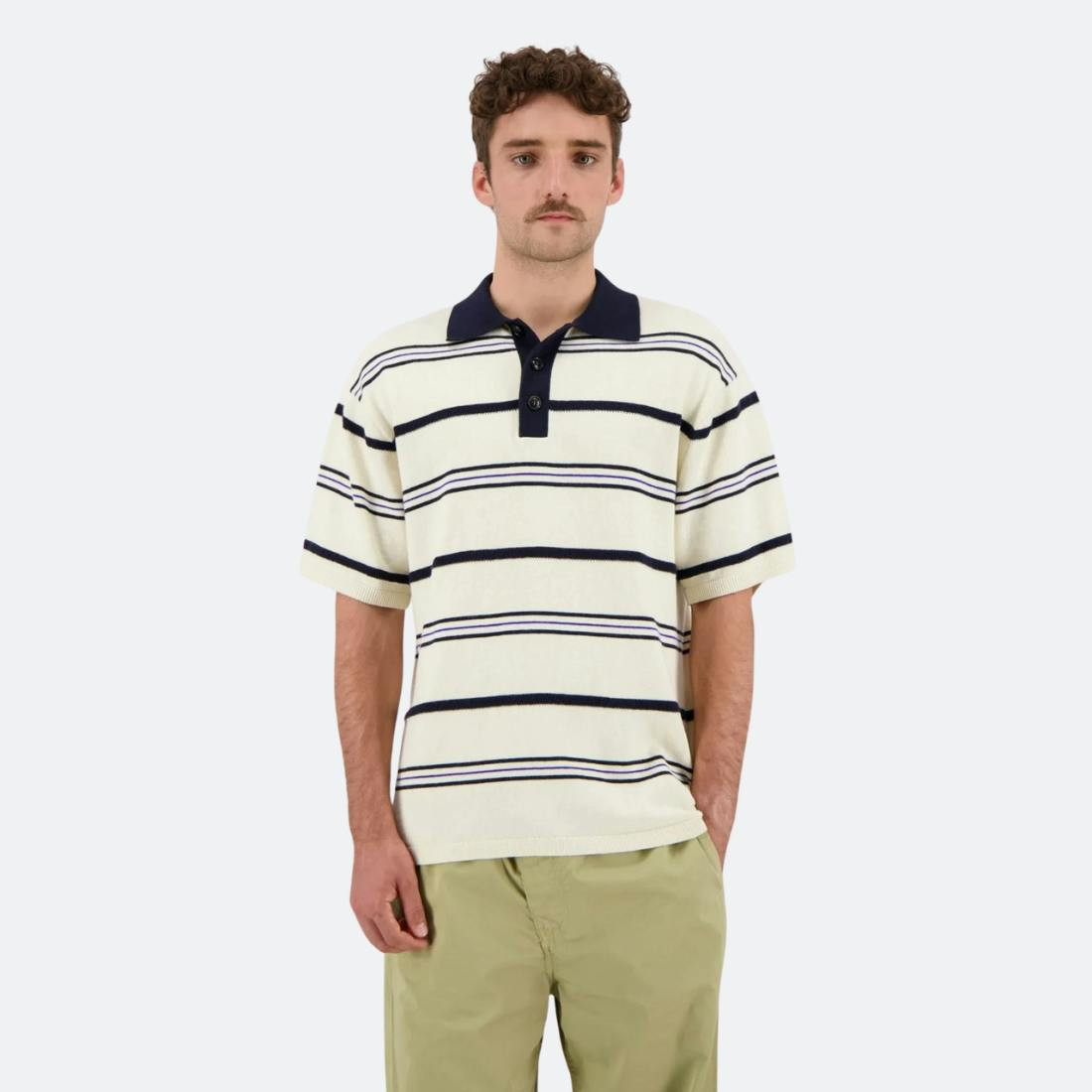Polo Lundy em algodão orgânico e caxemira com gola contrastante