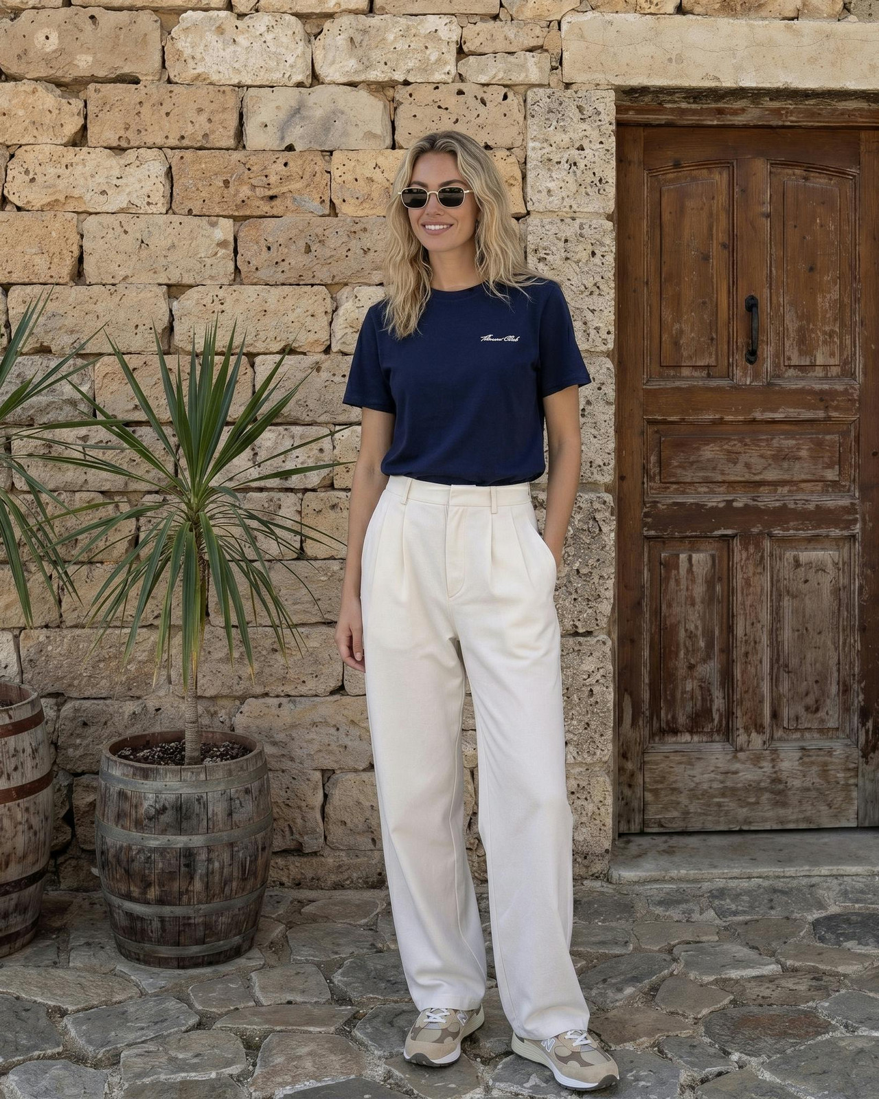 The Signature T-Shirt - Blue Navy.