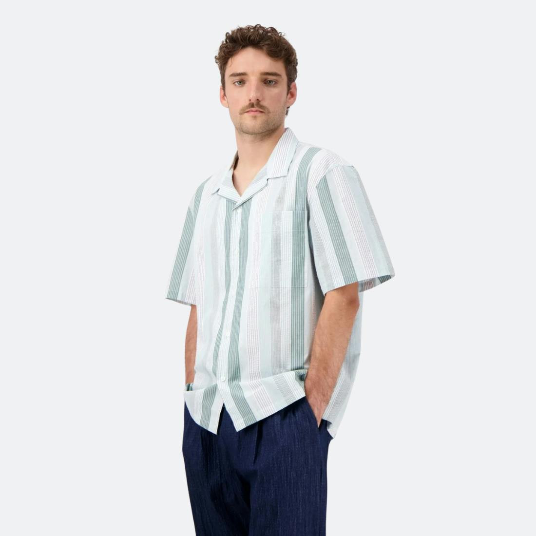 Camisa de manga curta às riscas em algodão orgânico