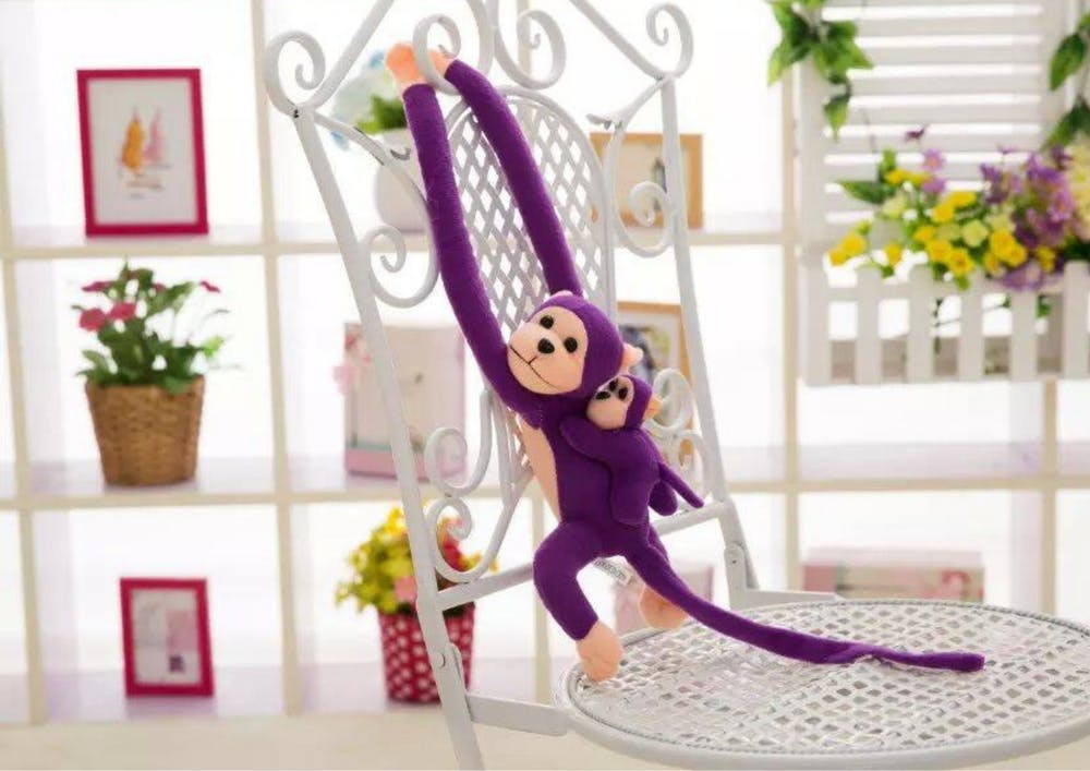 Macaco Peluche com Bebé Roxo 70cm