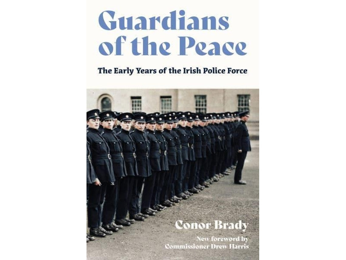 Guardians of the Peace de Conor Brady (Inglés)