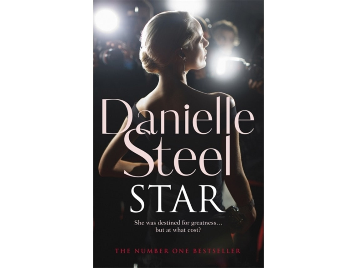 Star by Danielle Steel (English)