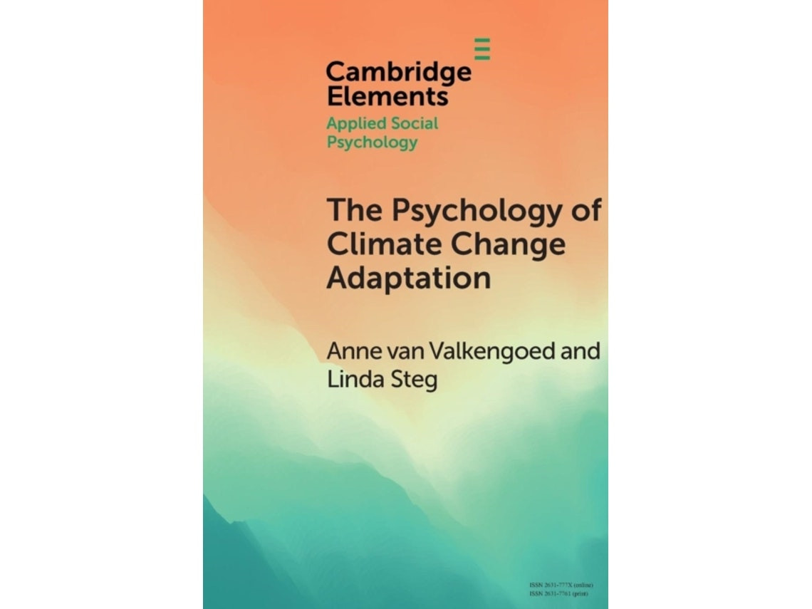 The Psychology of Climate Change Adaptation de van Valkengoed y Steg (Inglés)