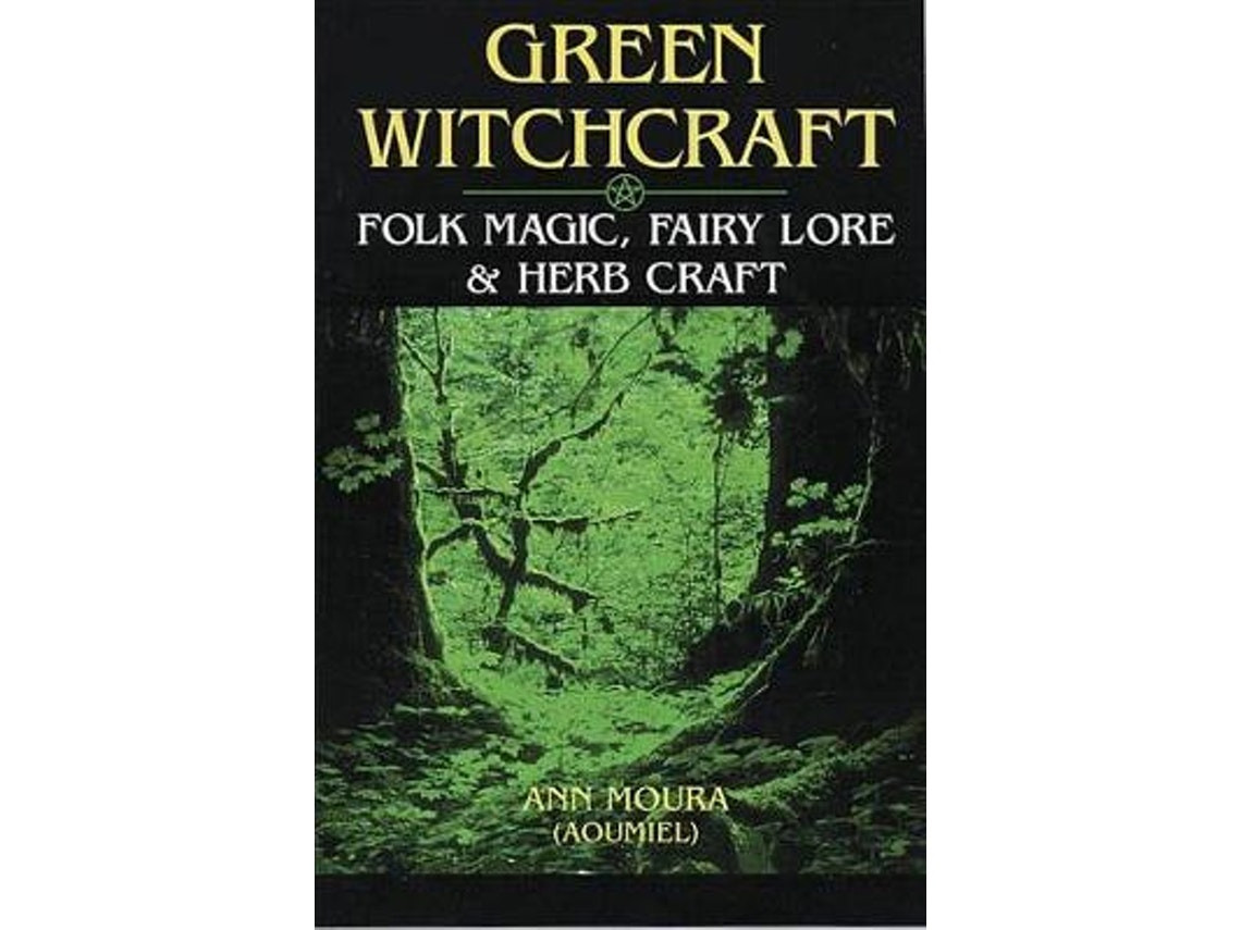 Green Witchcraft by Aoumiel (English)