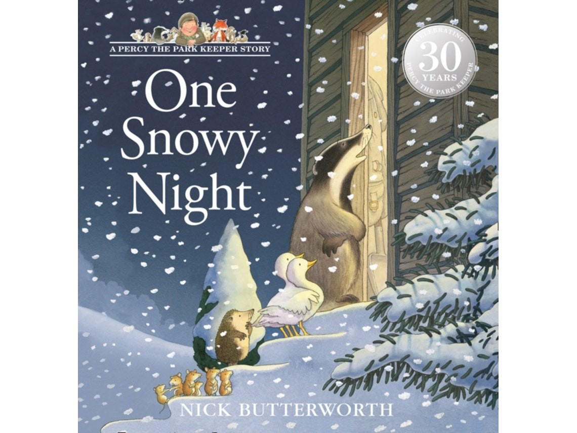 One Snowy Night de Nick Butterworth (Inglés)