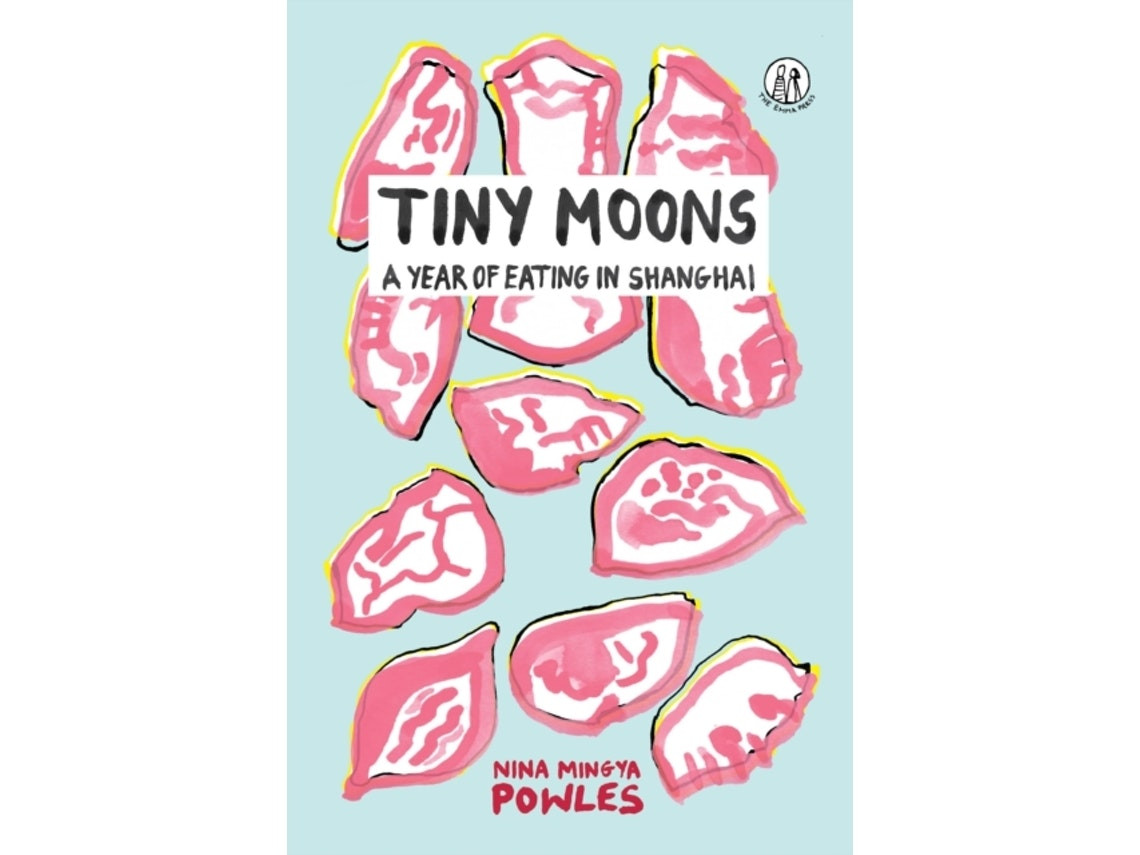 Tiny Moons by Nina Mingya Powles (English)