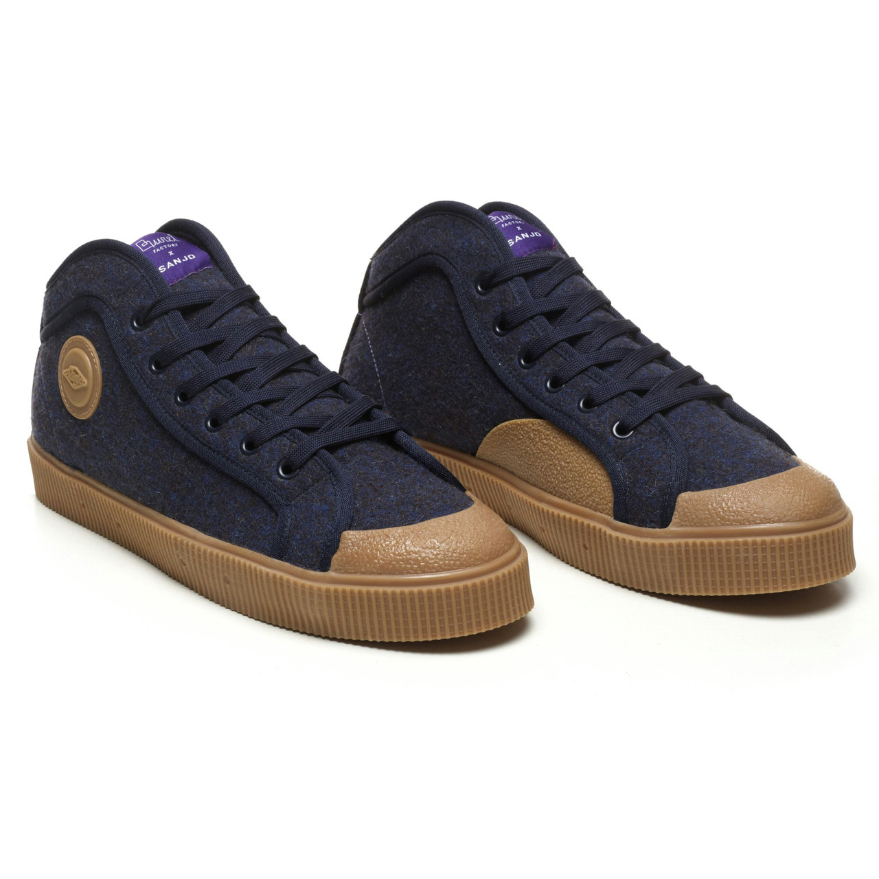 Zapatillas en burel resistente al agua