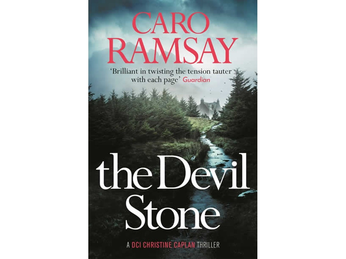 Devil Stone de Caro Ramsay (Inglés)