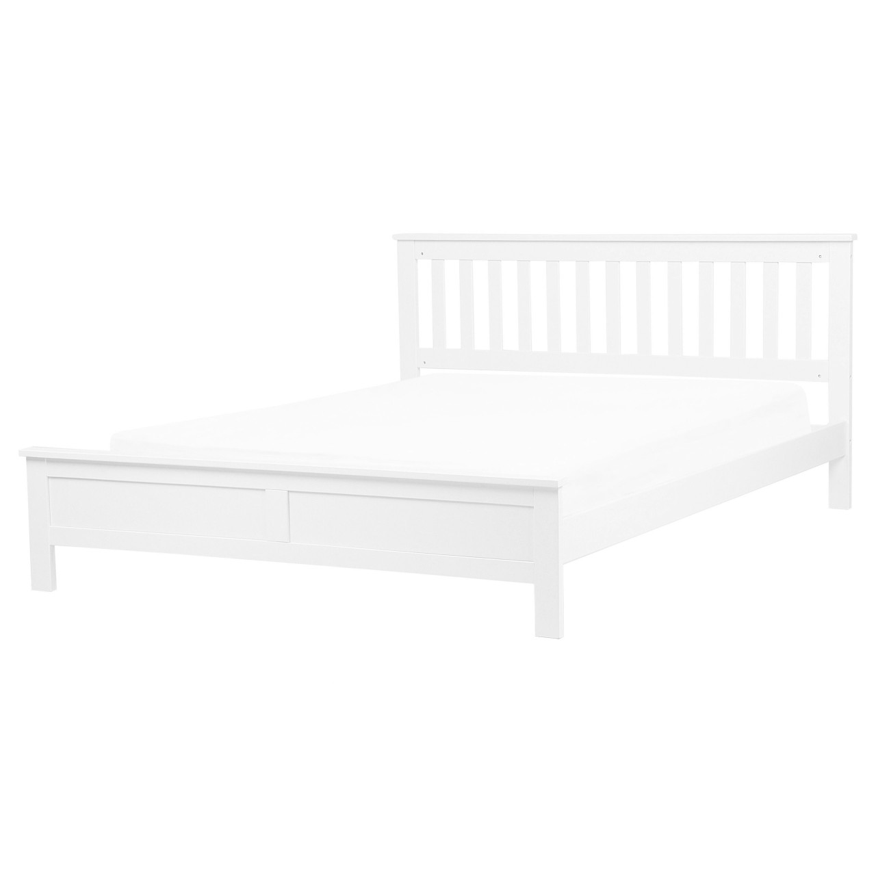 Mayenne pine double bed painted white