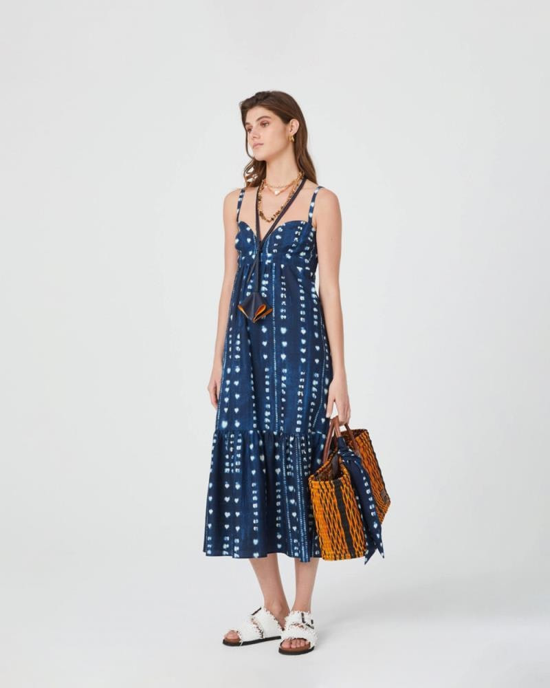 Midi dress with sweetheart neckline and tie-dye print