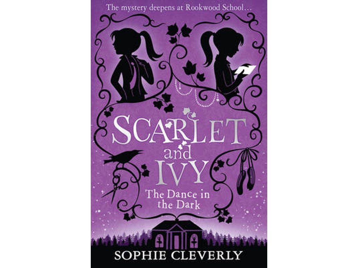 The Dance in the Dark by Sophie Cleverly (English)