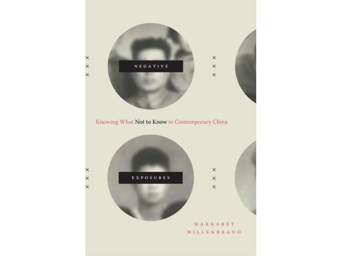 Negative Exposures de Margaret Hillenbrand (Inglés)