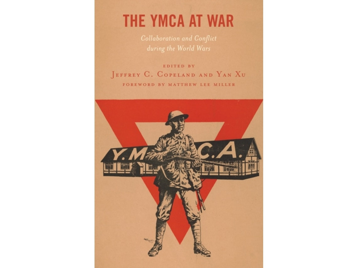 The YMCA at War de Foreword by Matthew Lee Miller (Inglés)