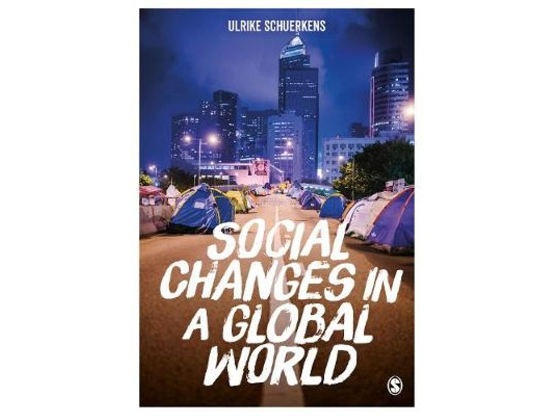 Social Changes in a Global World by Ulrike Schuerkens (English)