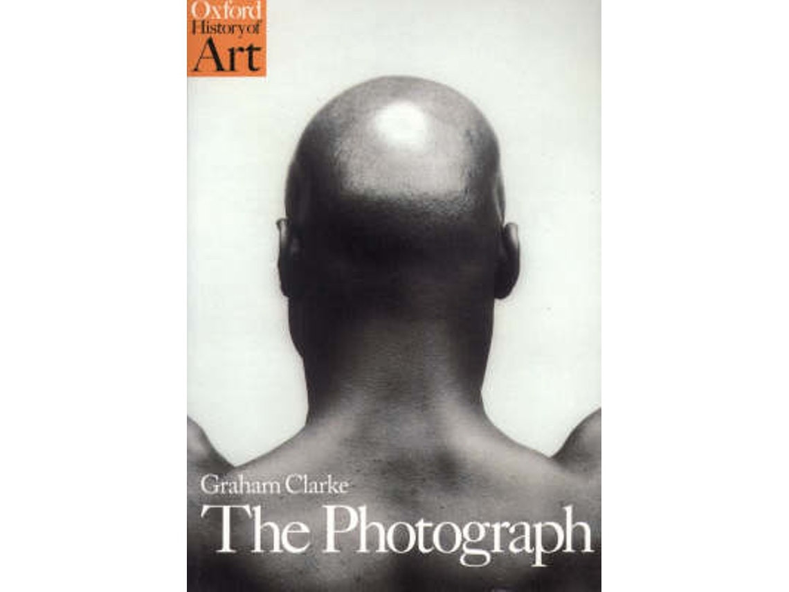 The Photograph by Clarke (English)