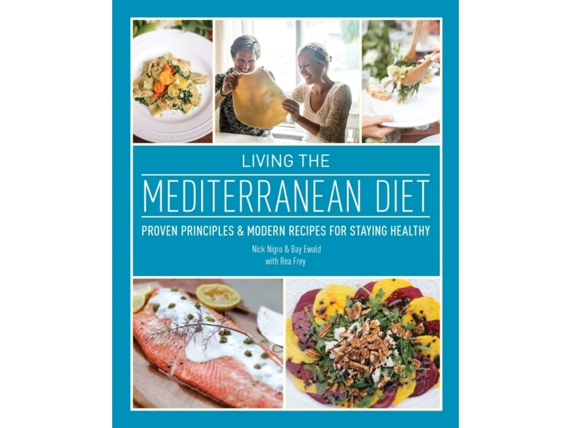 Living the Mediterranean Diet de Nick Nigro (Inglés)