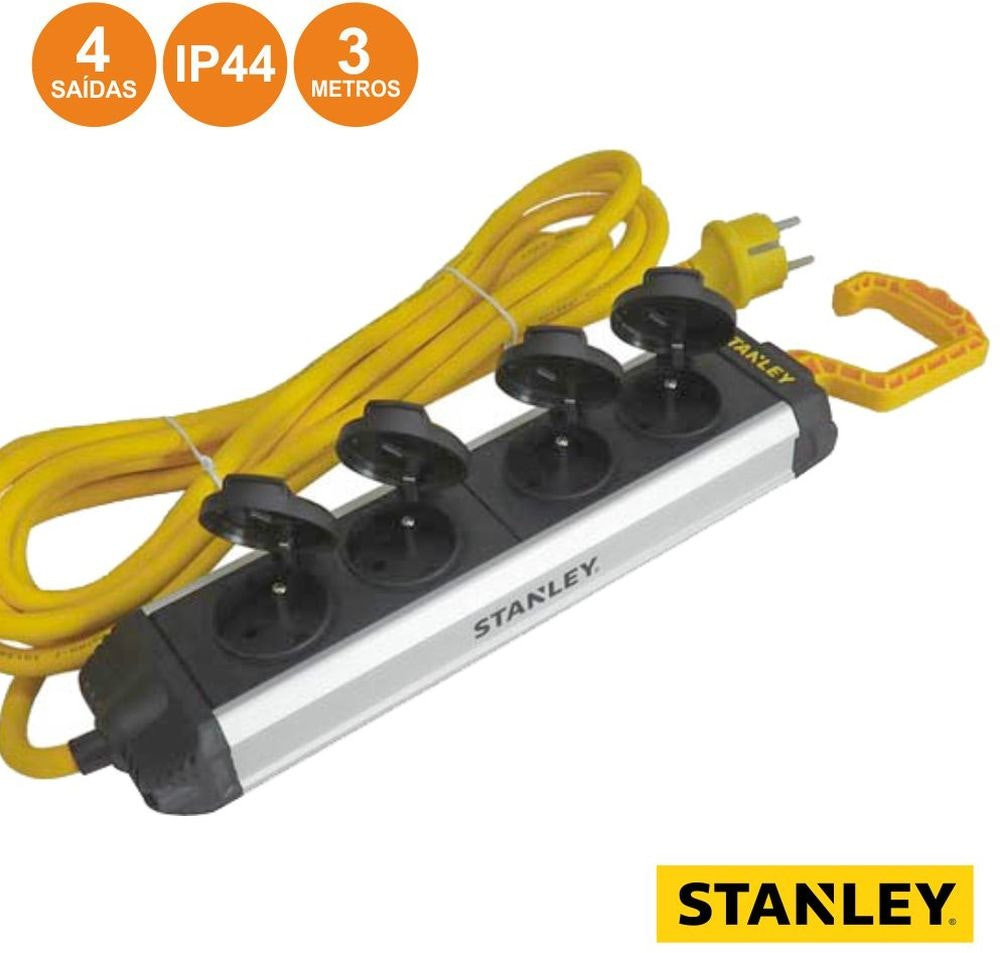 Regleta 4 salidas con gancho y cable 1,5 m IP44