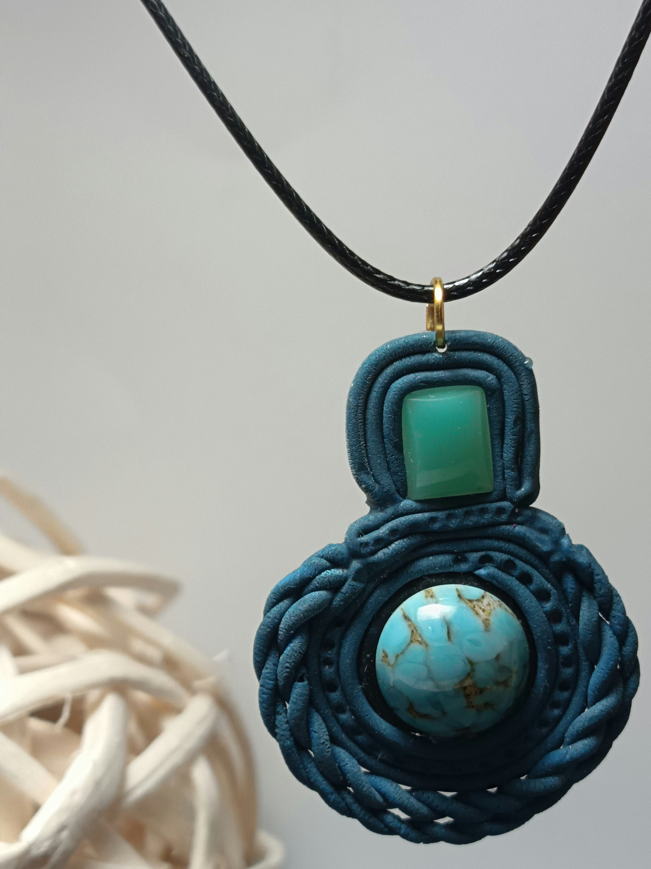 Collar de perla con acero inoxidable
