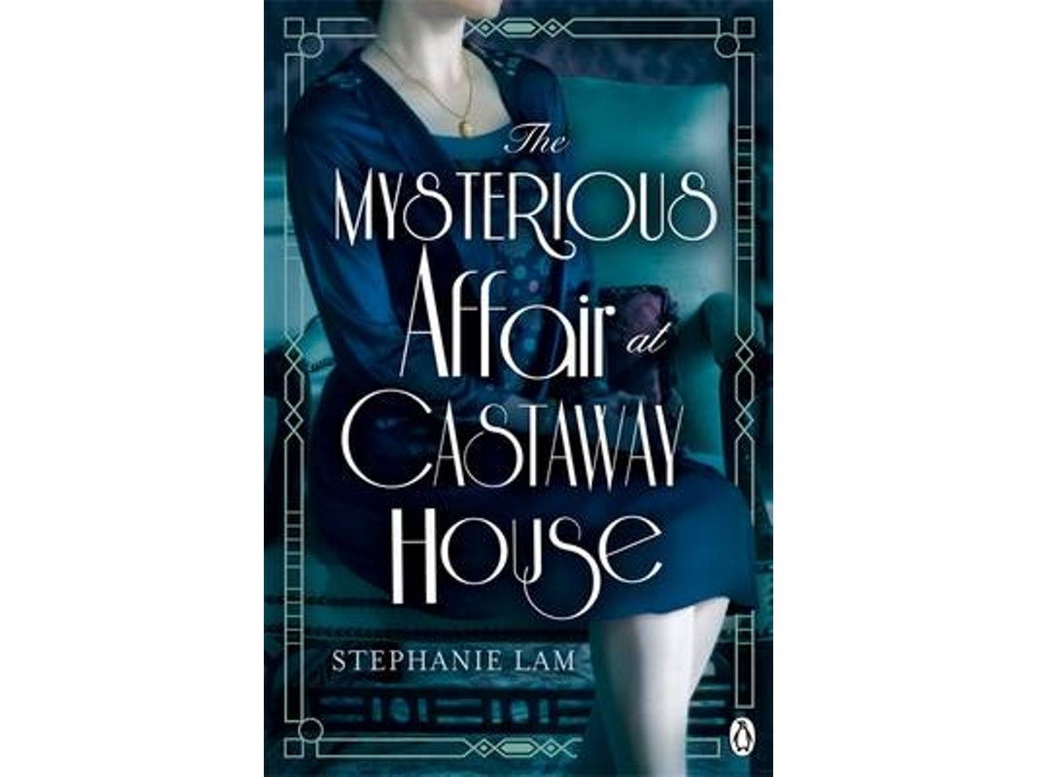The Mysterious Affair at Castaway House by Stephanie Lam (English)