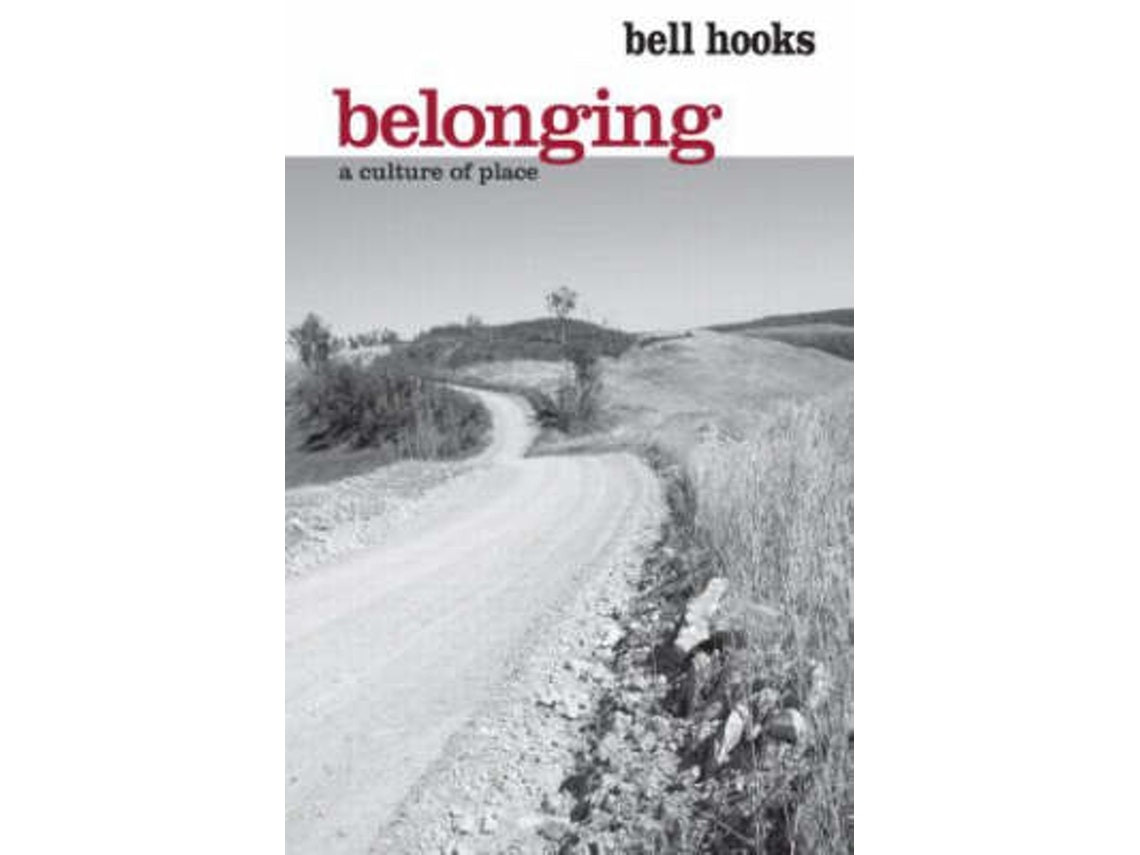 Belonging de hooks, bell (Inglés)
