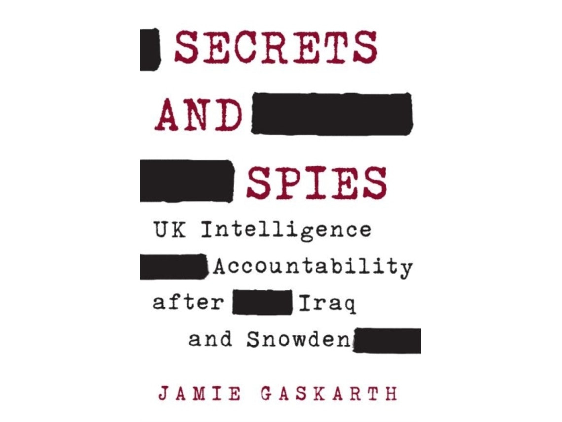 Secrets and Spies de Jamie Gaskarth (Inglés)