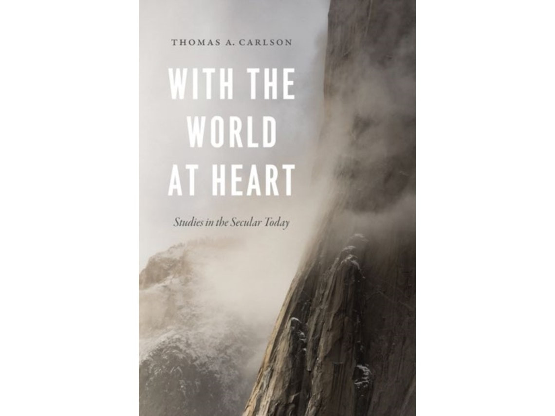 With the World at Heart de Thomas A. Carlson (Inglés)