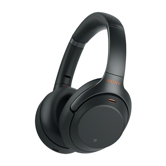 WH1000XM3B over-ear noise cancelling headphones