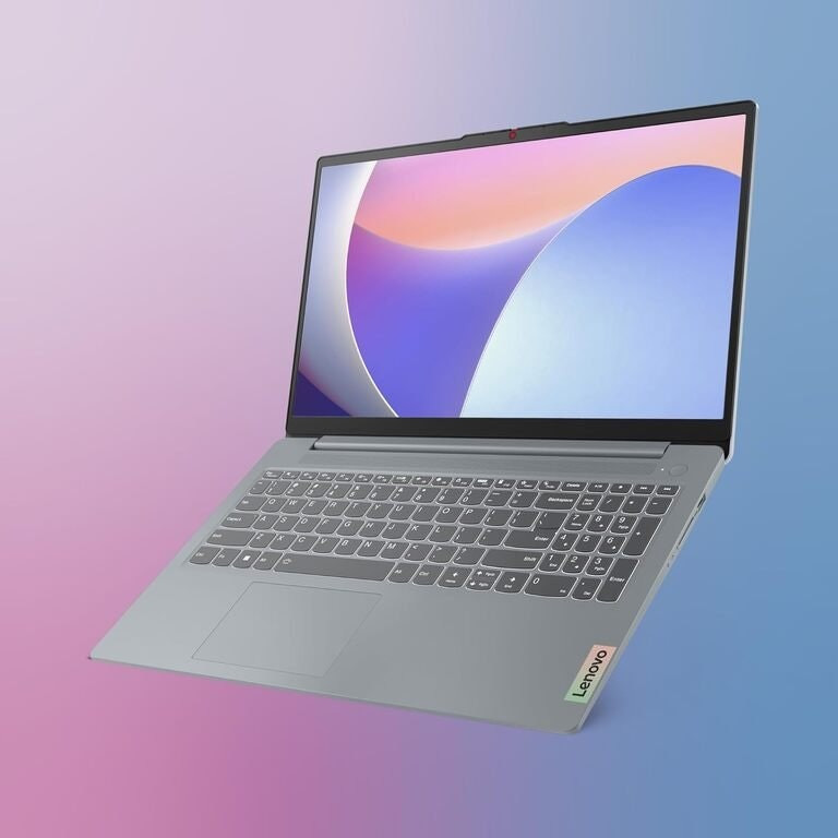 Lenovo IdeaPad Slim 3 15,6″ FHD, Intel i5-13420H, 16GB RAM, 512GB SSD, Sem SO, Teclado QWERTY ES, Arctic Grey