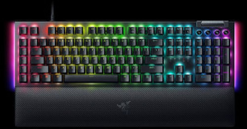 BlackWidow V4 Gaming Keyboard - US Layout - Yellow