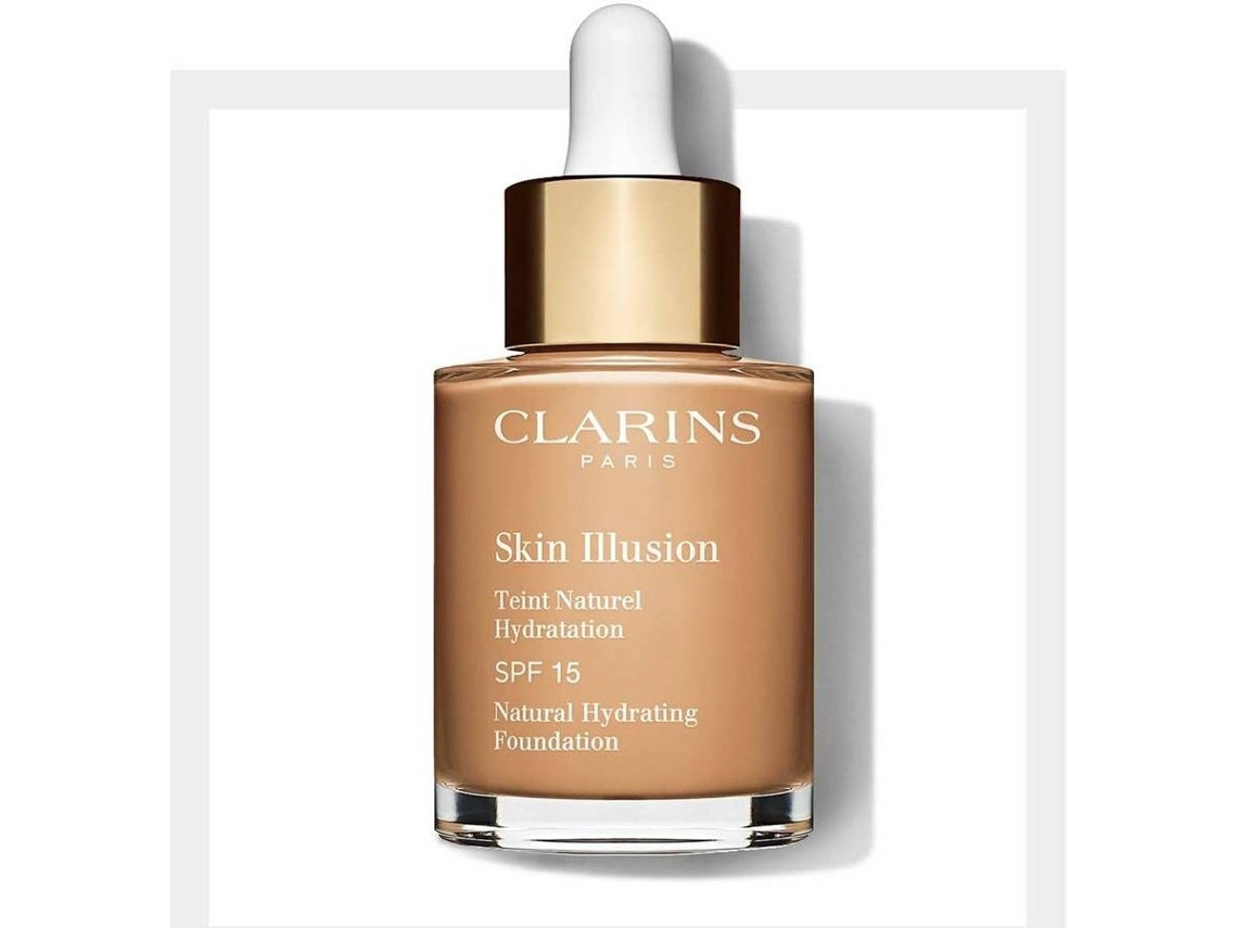 Skin Illusion SPF15 Base Hidratante - Tono 111 Auburn 30 ml