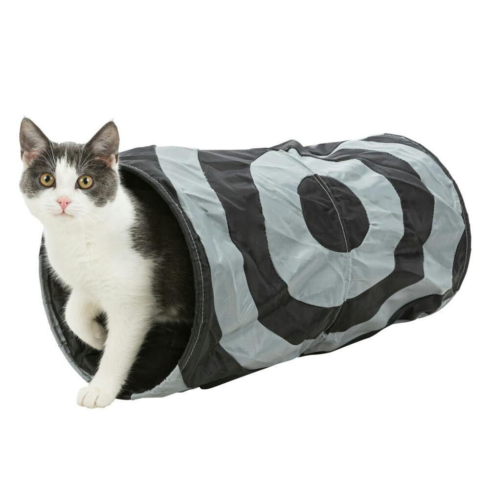 Nylon tunnel for cats