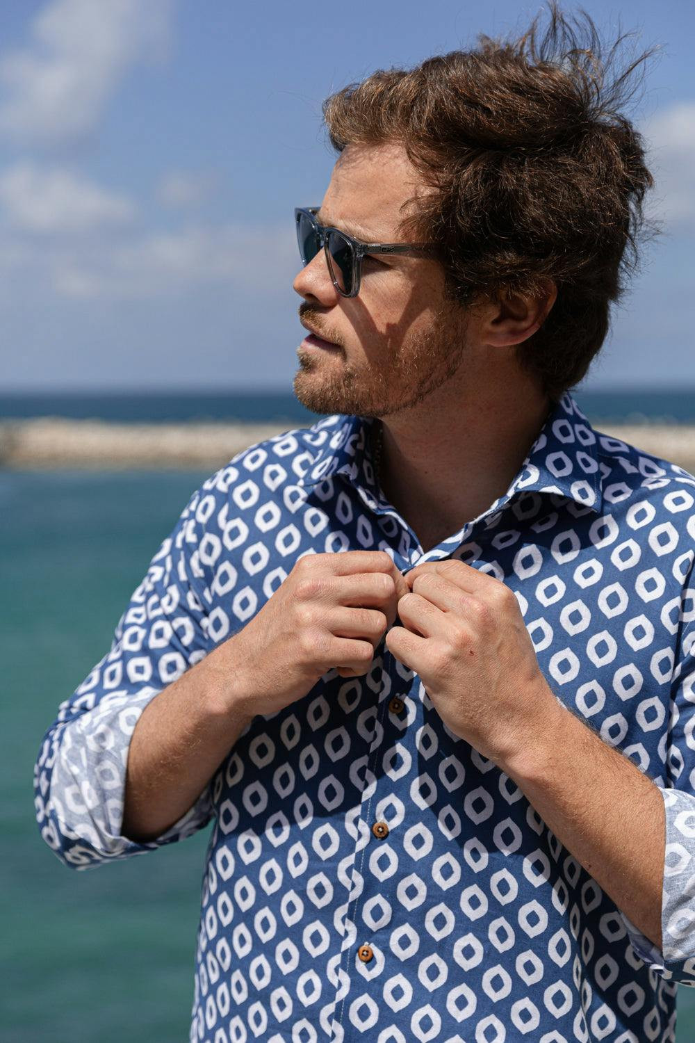 Baleal shirt in cotton and linen with wood buttons