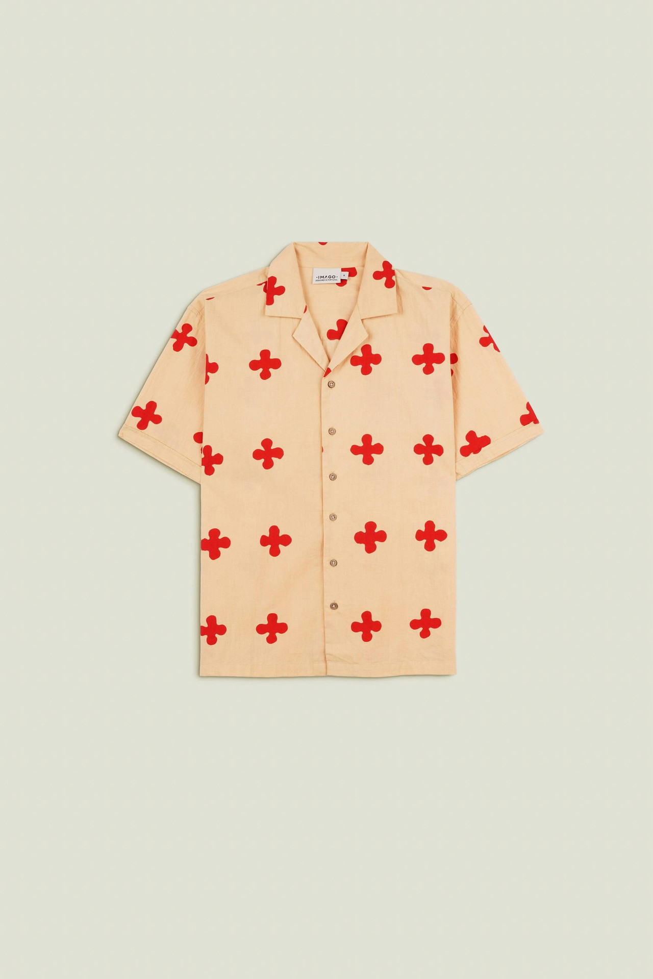 Button-down shirt in premium cotton with coconut buttons
