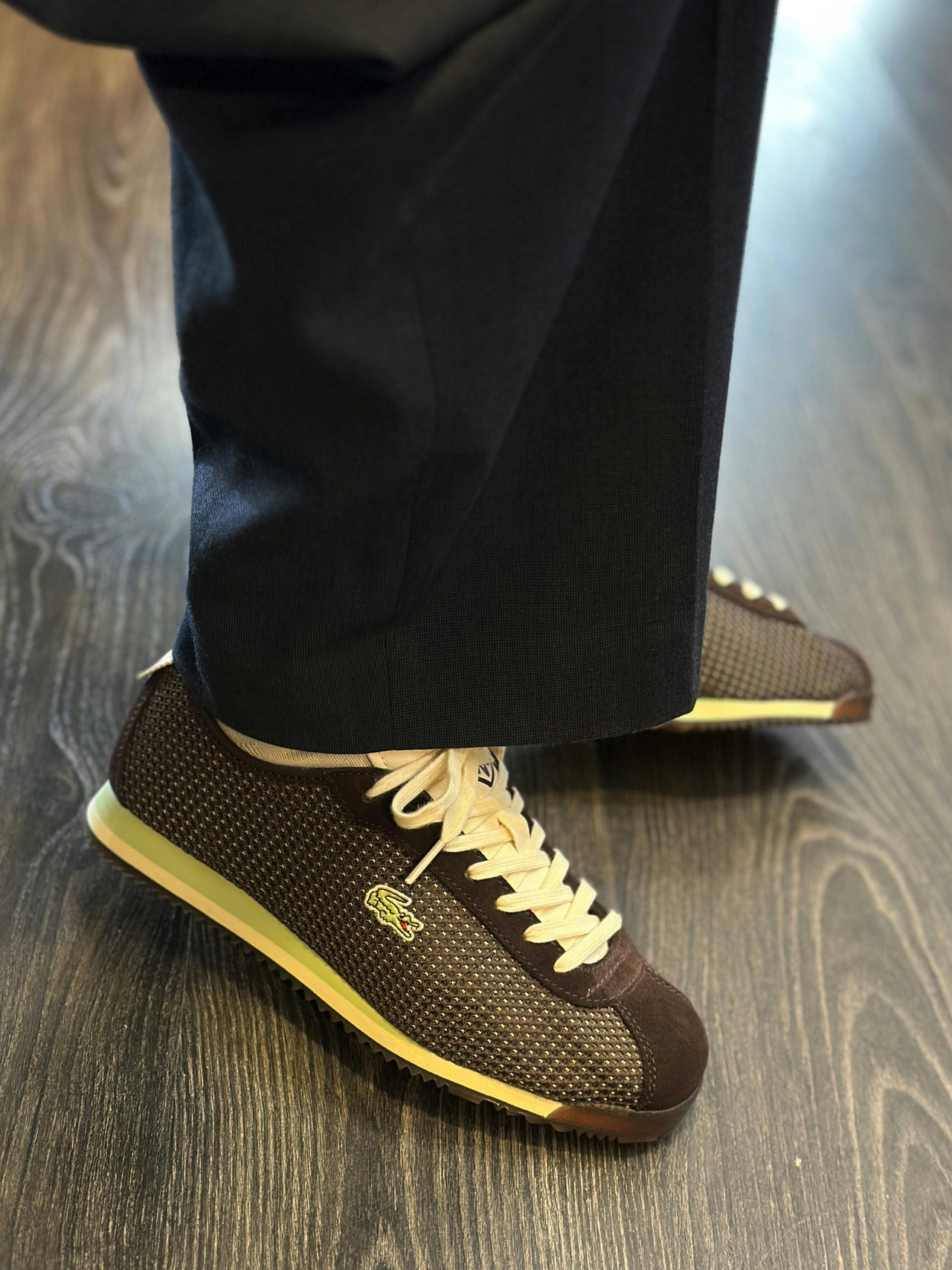 Club low mesh sneakers