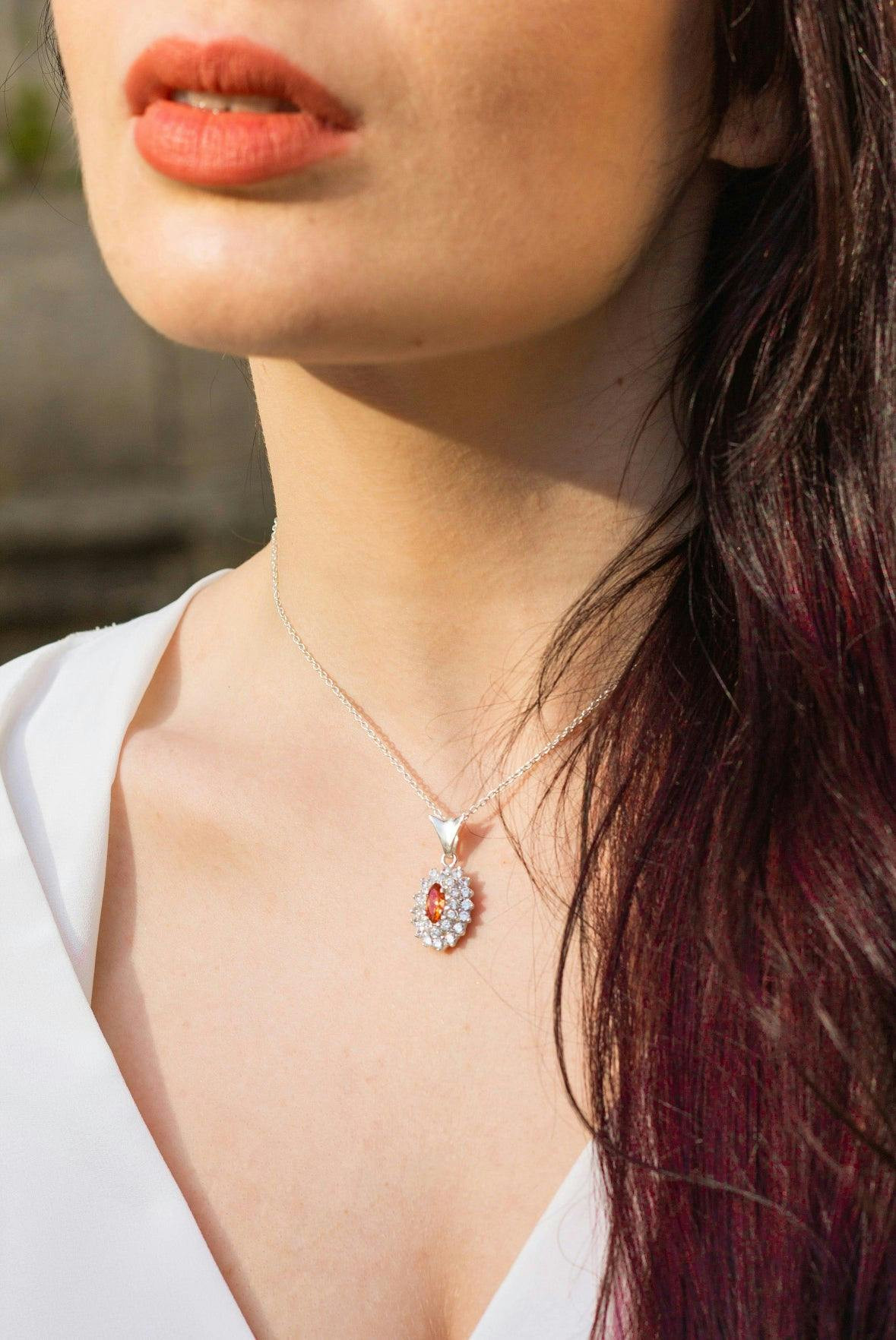 Collar Charlotte en plata 925 con aguamarina y circonitas