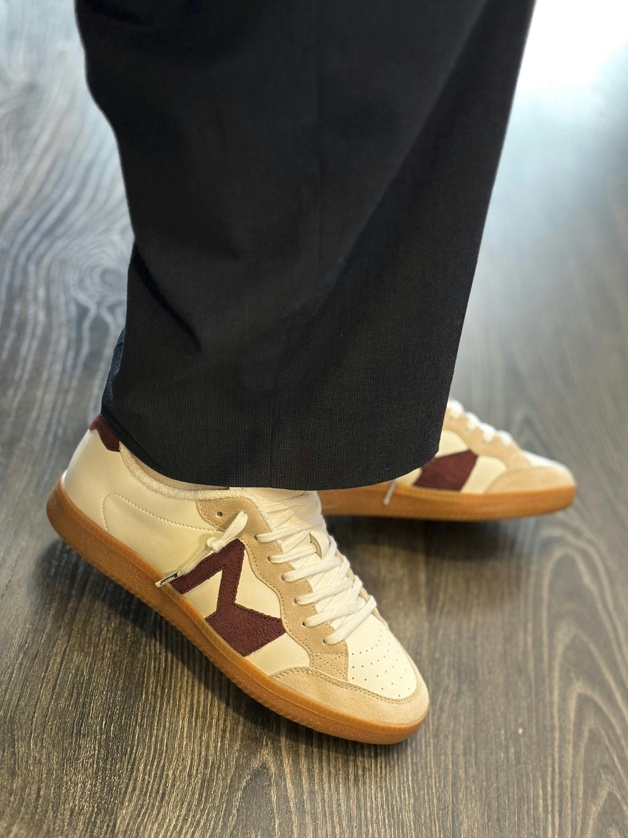 Morrison sneakers in napa leather with suede details