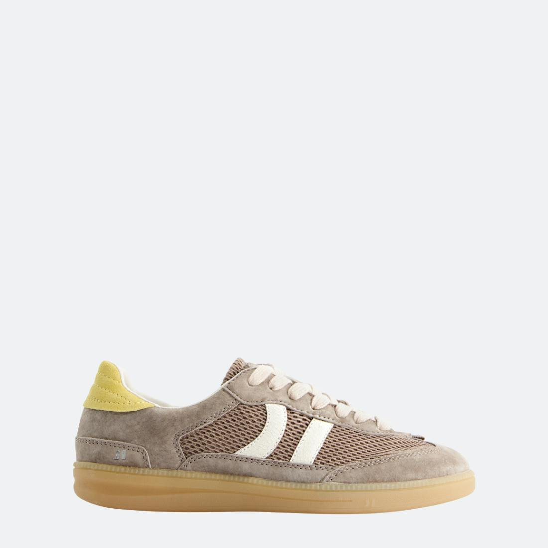 Zapatillas low-top en ante y nylon de malla con suela de goma y gel