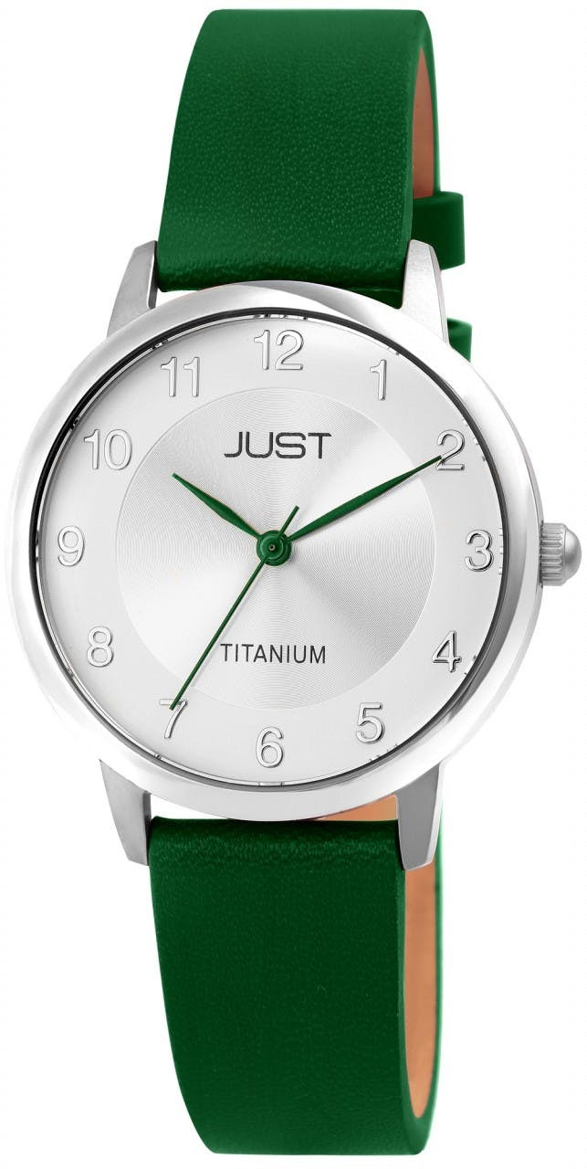 Reloj de titanio con correa de piel genuina