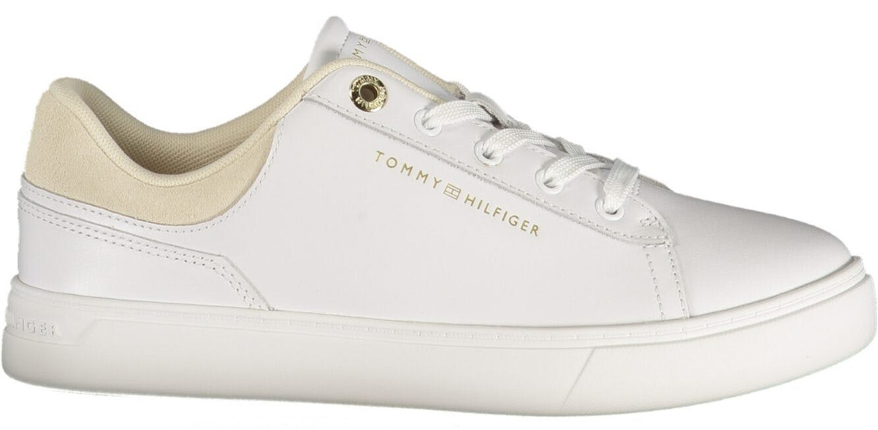 Zapatillas deportivas blancas con detalles contrastantes