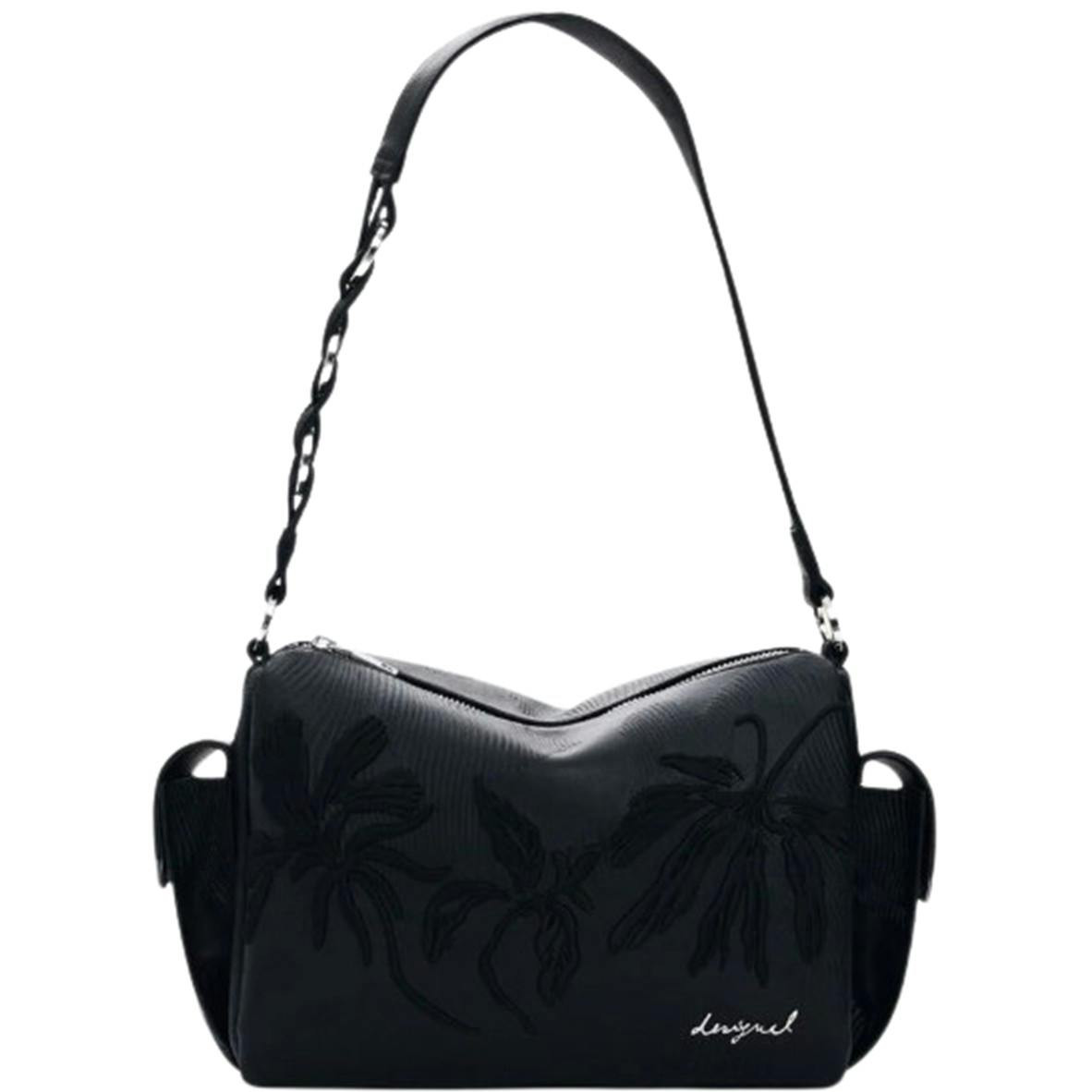 Bolso negro de poliuretano con bolsillos laterales