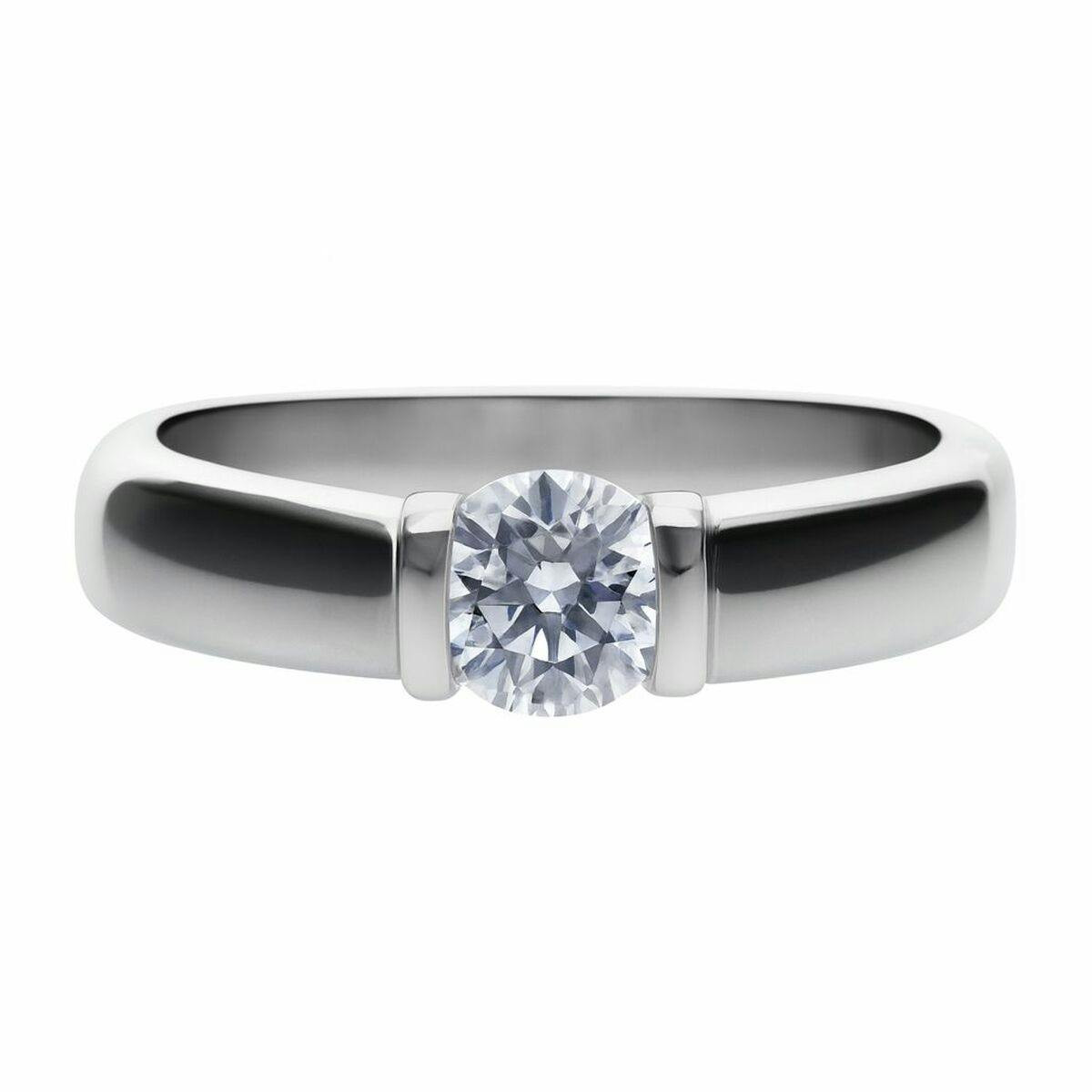 Sterling silver ring with grey stone