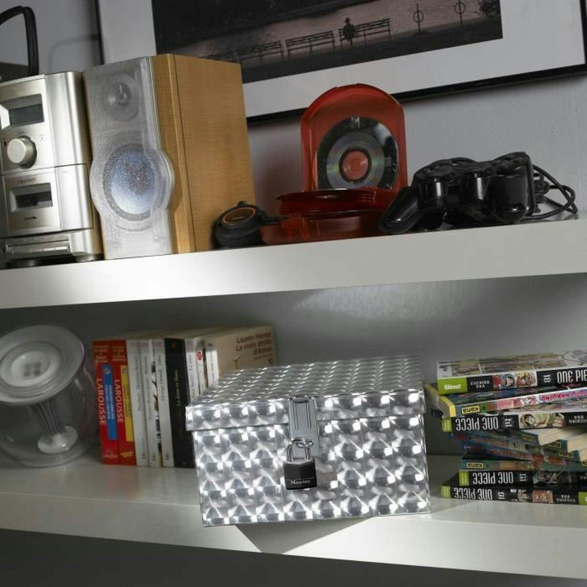 Image 3
