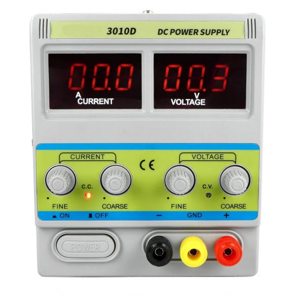 Fuente de alimentación P-3010D