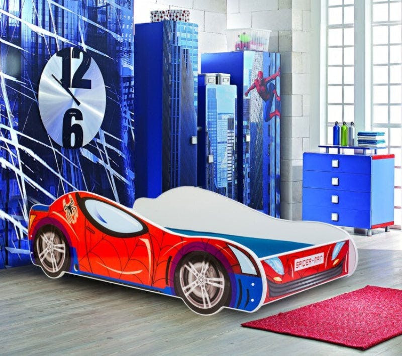 Children's bed with flexible slats and included mattress