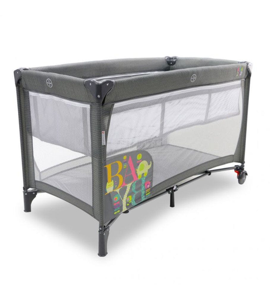 Smooth travel cot for baby