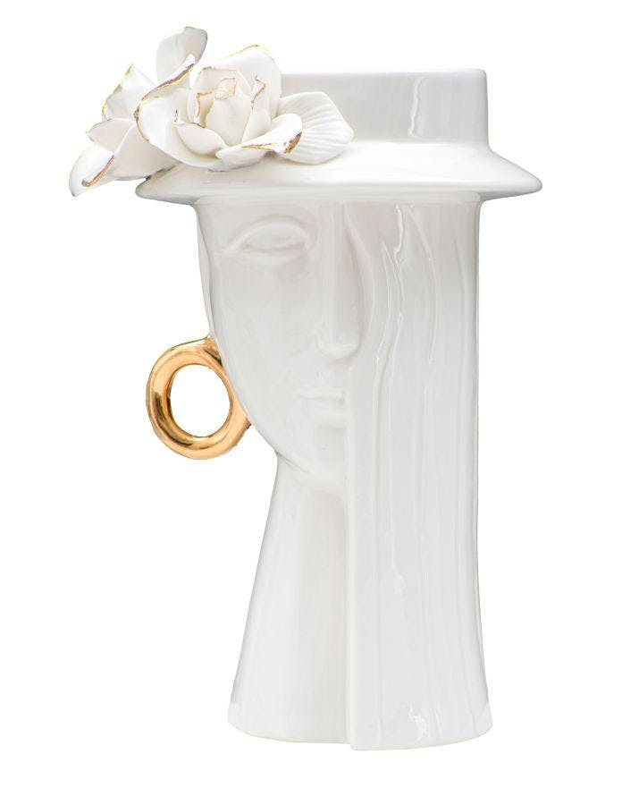 Jarra de porcelana elegante con rostro femenino