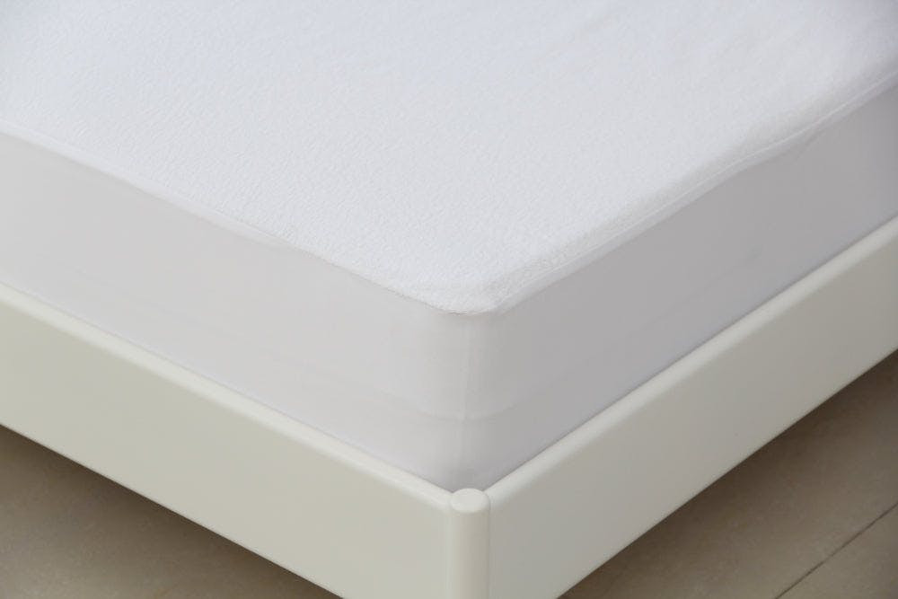 Protector de colchón Moon para cuna 70x140 cm