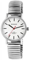 Relógio analógico Bahnhof para Homem com movimento de quartzo de 3 ponteiros. Caixa em aço inoxidável 35 mm com vidro mineral. Mostrador branco com índices e ponteiros pretos e ponteiro dos segundos vermelho. Indicação da data às 3 horas. Bracelete em aço inoxidável prateado com fecho flexível; largura entre asas 18 mm, comprimento total 21 cm. Resistência à água até 5 ATM. Marca: Bahnhof.